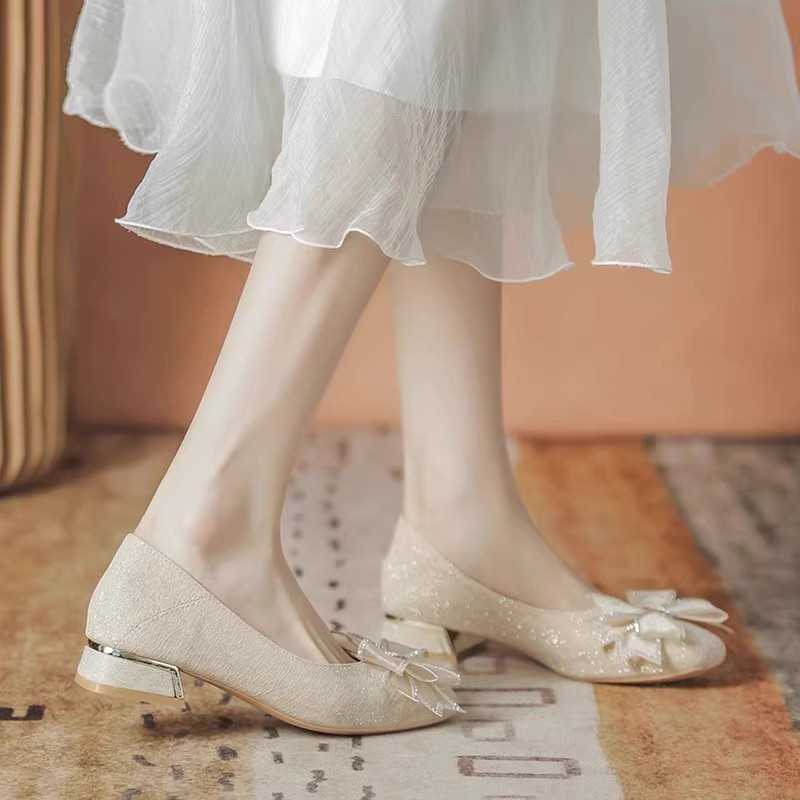 Damskie buty ślubne na jesień  – Womens Heels recenzja i cena