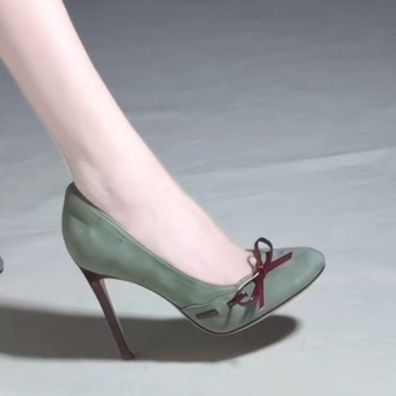 Temperamentne szpilki na bardz – Womens Heels recenzja i cena