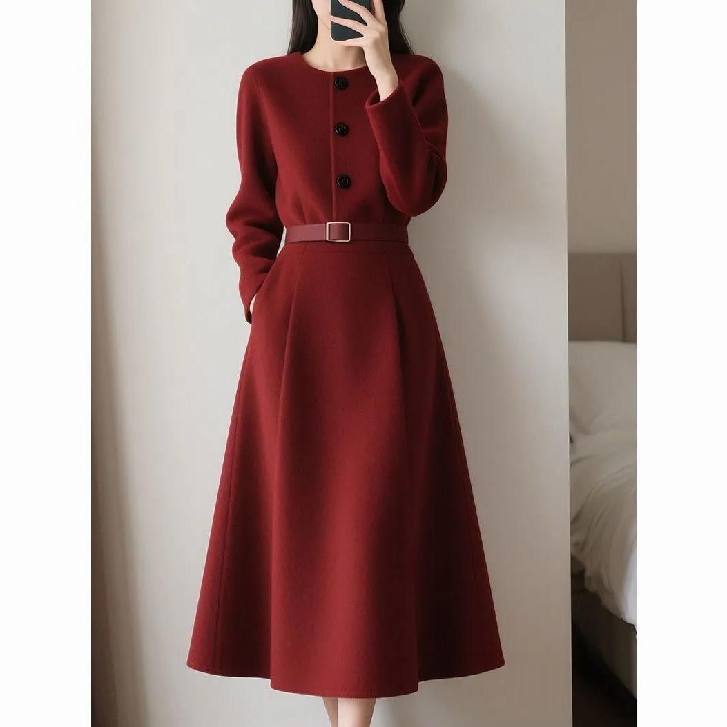 Czerwona, elegancka sukienka w – Women'S Red Formal Wear recenzja i cena