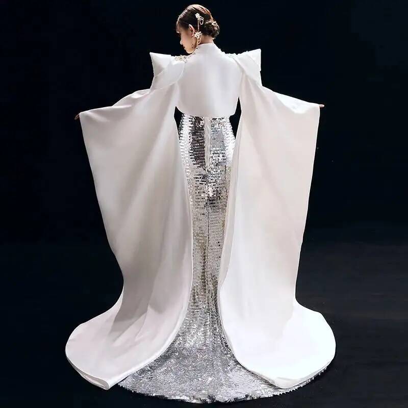 Formalna suknia gospodarza jes – Evening Gown recenzja i cena